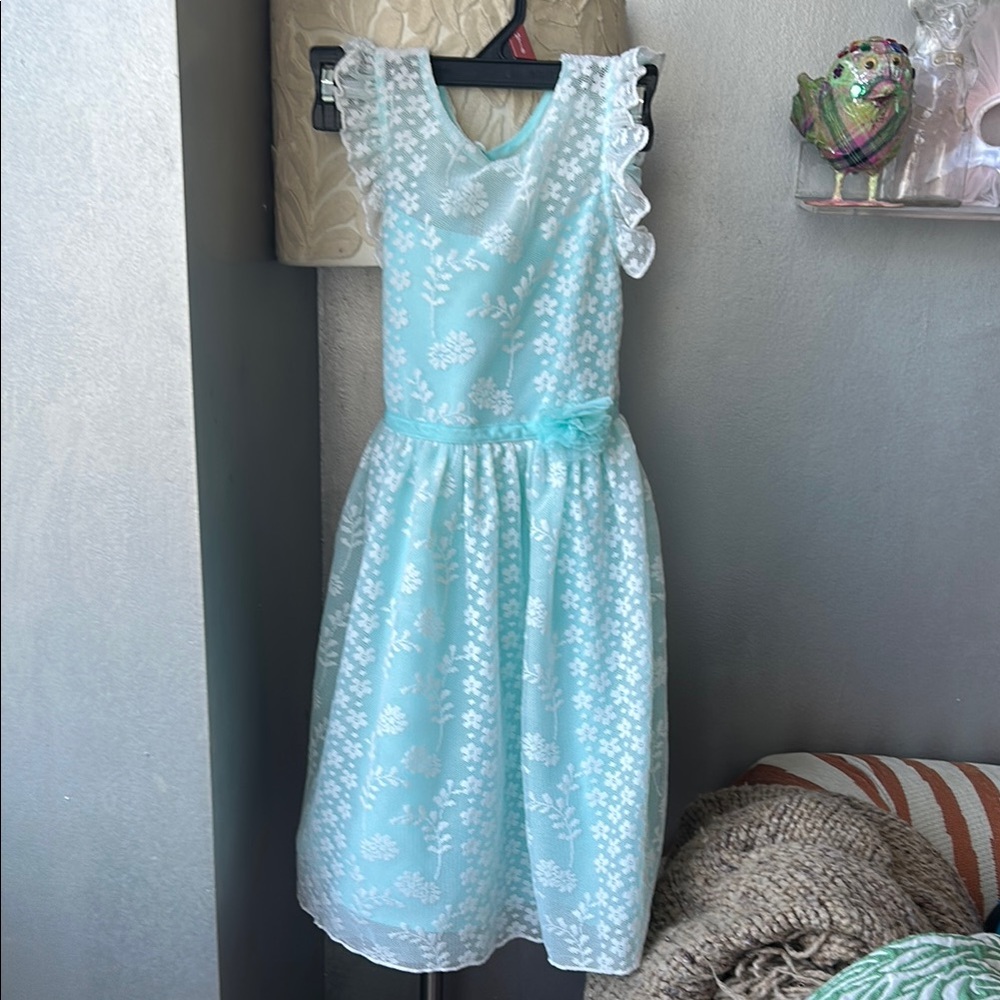 Jona Michelle Blue Sleeveless lace party dress